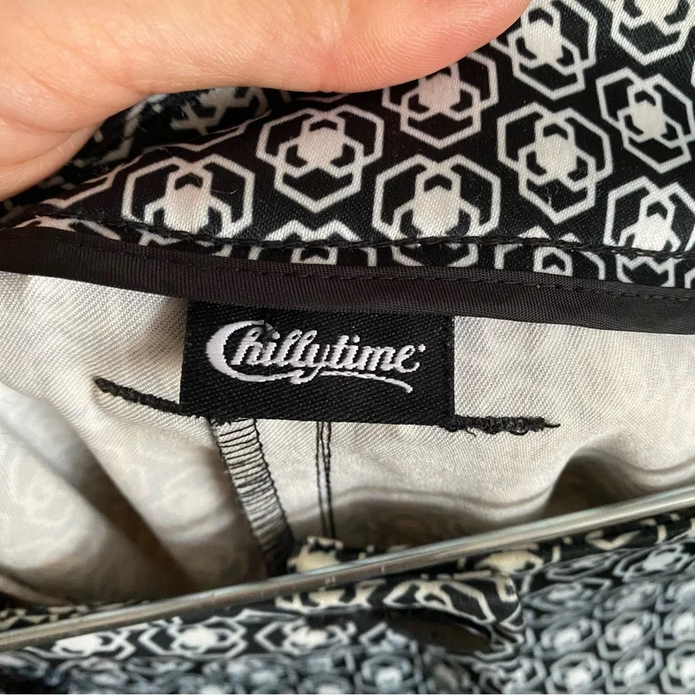 CHILLYTIME Stylish Black and White Patterned Pants 🖤